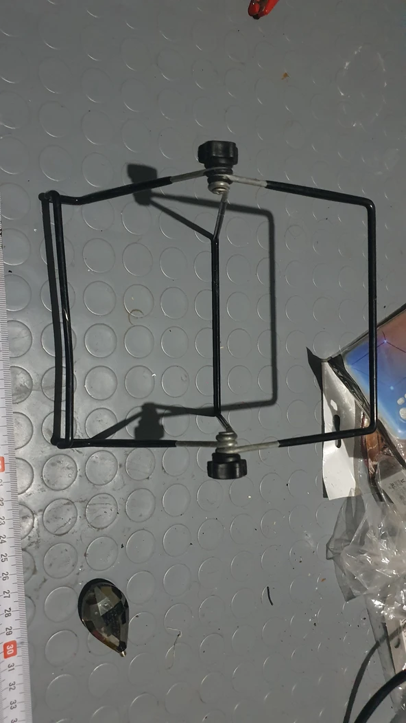 Metal tablet standı ikinci el ürün görseli 1