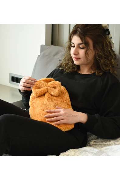 Pababo Pabtex Kurdele Süslemeli Kahverengi Su Torbası Kılıfı – Isıyı Koruyan Peluş Kumaş ürün görseli 1