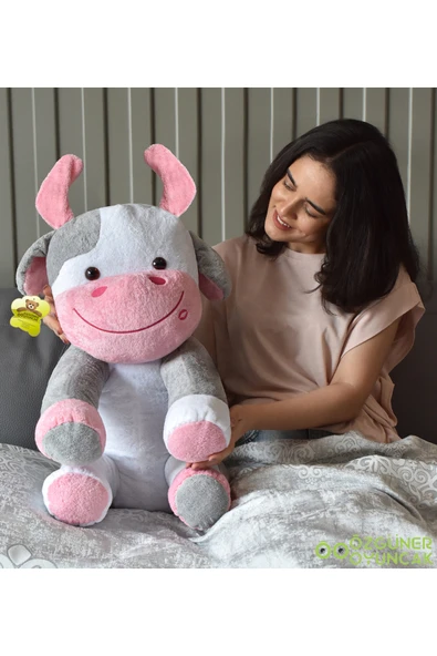 Harika Peluş Fabrikası Sevimli Oturan İnek Peluş Oyuncak – Rahatlatıcı ve Şirin Arkadaş ürün görseli 1