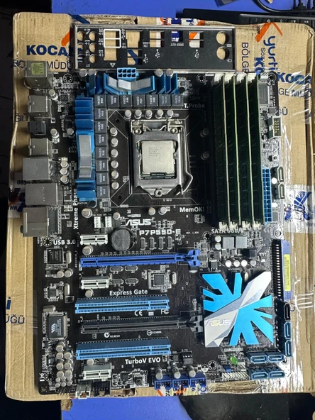 カード PTTAVM: D7870-DC2-2GD5-V2 ASUS AMD Radeon HD 7870 DirectCU II V2