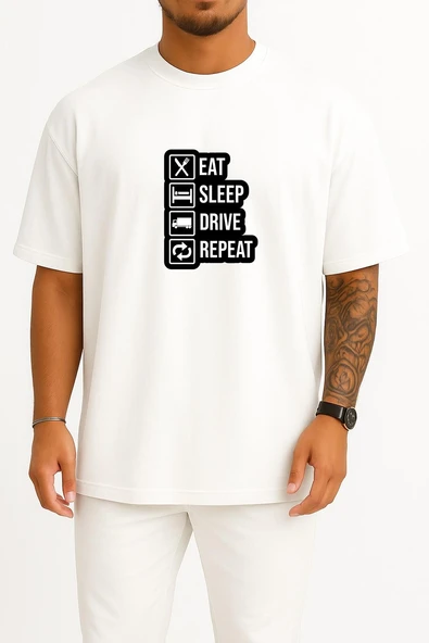 Oversize Ye Uyu Kamyon Sür Tekrar Et Göğüs Tasarımlı Unisex T-Shirt ürün görseli 1