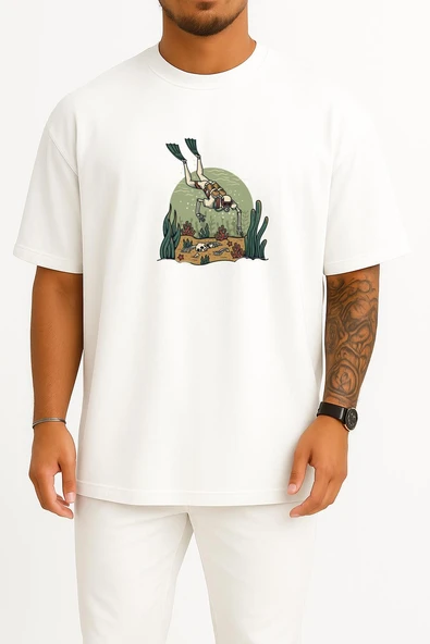 Oversize Skeleton Scuba Diver Göğüs Tasarımlı Unisex T-Shirt ürün görseli 1