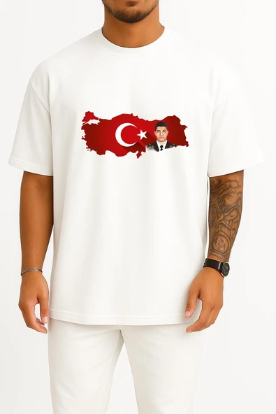 Oversize Ömer Halis Demir Ve Türkiye Göğüs Tasarımlı Unisex T-Shirt ürün görseli 1