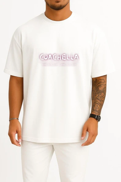 Oversize Logo 2017 Coachella Valley Music Göğüs Tasarımlı Unisex T-Shirt ürün görseli 1