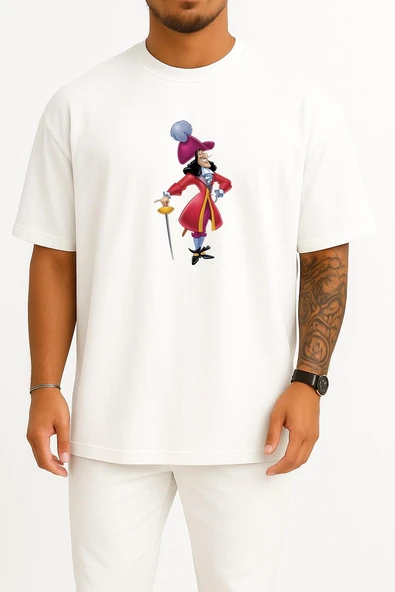 Oversize Captain Hook Digital İllustration, Captain Hook Peter Pan Göğüs Tasarımlı Unisex T-Shirt ürün görseli 1