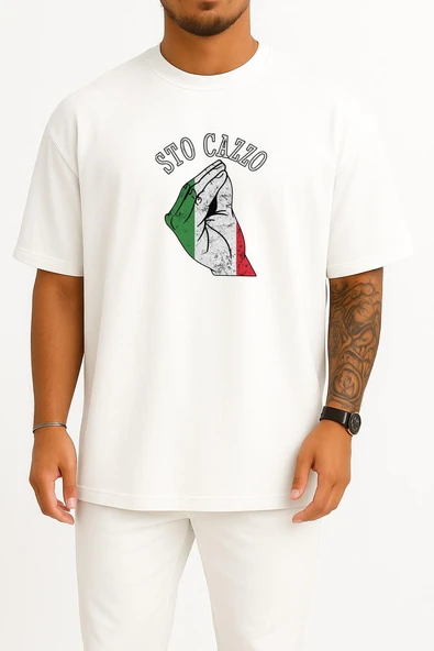 Oversize Sto Cazzo İtalia Göğüs Tasarımlı Unisex T-Shirt ürün görseli 1