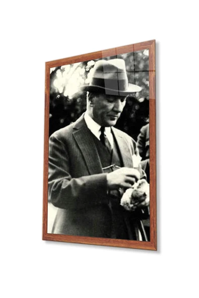 Atatürk Cam Tablo 4mm Dayanıklı Temperli Cam, Atatürk Glass Wall Art ürün görseli 1