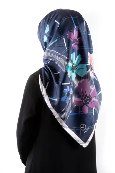 Twill Papatya Desenli İndigo Renkli 90x90 Eşarp (İpek İçermez) Kenar Dikiş Şekli El Dikişli ürün görseli 1