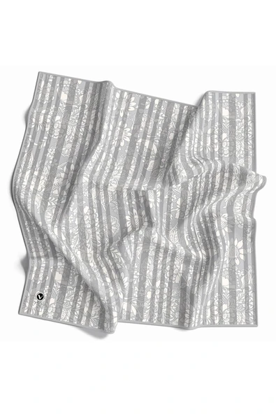 Twill Batik Şal Desenli Gri Renkli 90x90 Eşarp (İpek İçermez) Kenar Dikiş Şekli El Dikişli ürün görseli 1