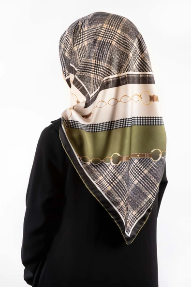 Twill Kemer ve Zincir Detaylı Ekose Desenli Haki Renkli 90x90 Eşarp (İpek İçermez) Kenar Dikiş Şekli El Dikişli ürün görseli 1