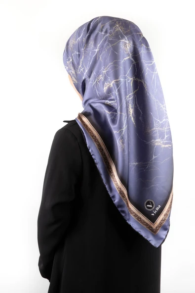 Twill Barok Çerçeveli Mermer Desenli İndigo Renkli 90x90 Eşarp (İpek İçermez) Kenar Dikiş Şekli El Dikişli ürün görseli 1