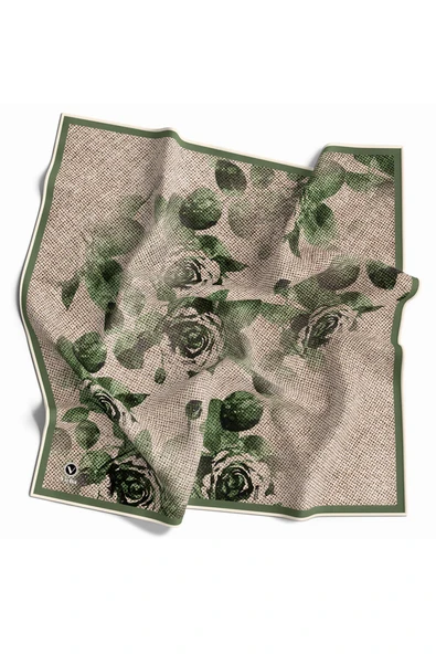 Twill Gül Desenli Zümrüt Yeşili Renkli 90x90 Eşarp (İpek İçermez) Kenar Dikiş Şekli El Dikişli ürün görseli 1