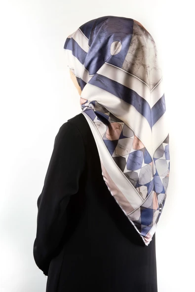 Twill Geometrik Mermer Desenli Pudra Renkli 90x90 Eşarp (İpek İçermez) Kenar Dikiş Şekli El Dikişli ürün görseli 1