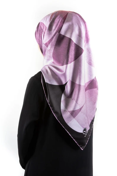Twill Geometrik Desenli Lila Renkli 90x90 Eşarp (İpek İçermez)Kenar Dikiş Şekli El Dikişli ürün görseli 1