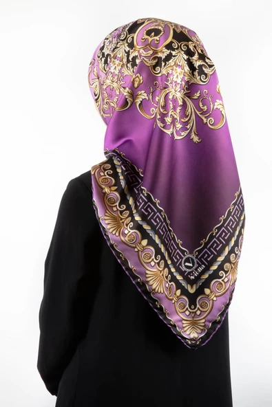 Twill Barok Desenli Lila Renkli 90x90 Eşarp (İpek İçermez) Dikim Şekli : El Dikişi ürün görseli 1