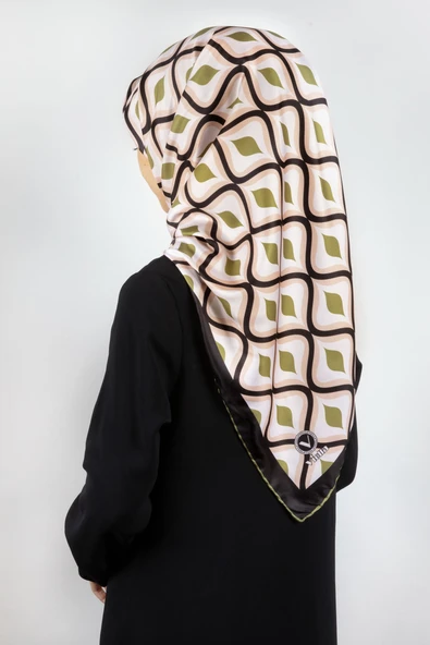 Twill Geometrik Daire Desenli Haki Renkli 90x90 Eşarp (İpek İçermez) Dikim Şekli : El Dikişi ürün görseli 1