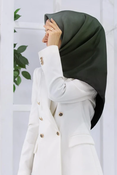 %100 Twill İpek Degrade Desenli Haki Renkli 90x90 Eşarp Dikim Şekli : El Dikişi ürün görseli 1