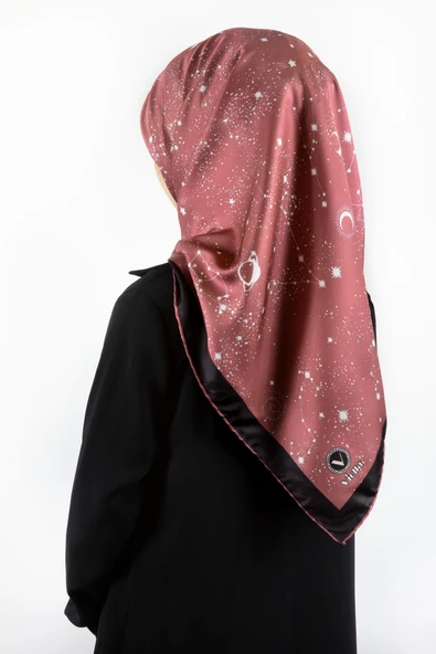 Twill Galaksi Desenli Gül Kurusu Renkli 90x90 Eşarp (İpek İçermez) Kenar Dikiş Şekli El Dikişli ürün görseli 1
