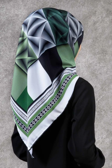 Twill Geometrik Desenli Benetton Yeşili - Krem Renkli 90x90 Eşarp (İpek İçermez) Kenar Dikiş Şekli El Dikişli ürün görseli 1