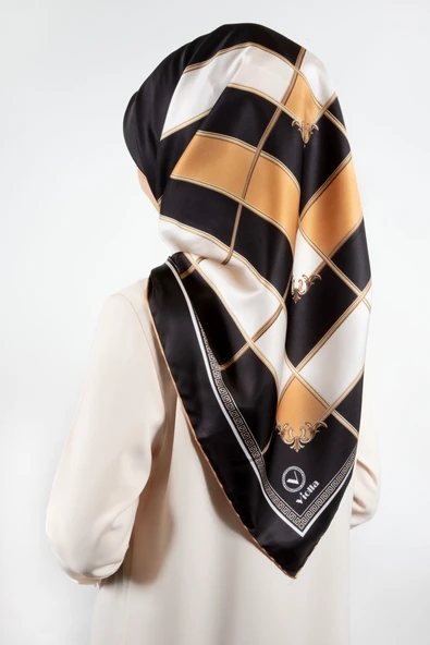 Twill Gold Detaylı Kareli Desenli Sarı Renkli 90x90 Eşarp (İpek İçermez) Kenar Dikiş Şekli El Dikişli ürün görseli 1