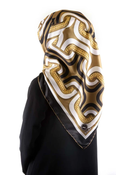 Twill Geometrik Zincir Desenli Vizon Renkli 90x90 Eşarp (İpek İçermez) Kenar Dikiş Şekli El Dikişli ürün görseli 1