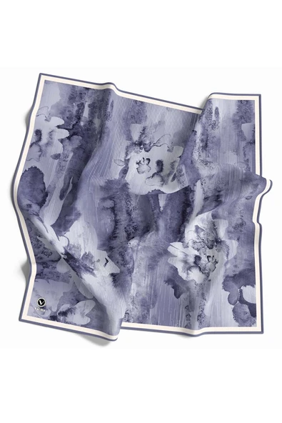 Twill Batik Desenli Bebe Mavisi Renkli 90x90 Eşarp (İpek İçermez) Dikim Şekli : El Dikişi ürün görseli 1