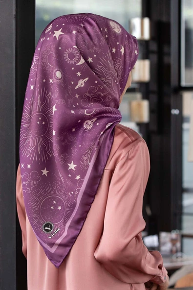 Twill Galaksi Desenli Lila Renkli 90x90 Eşarp (İpek İçermez) Dikim Şekli : El Dikişi ürün görseli 1