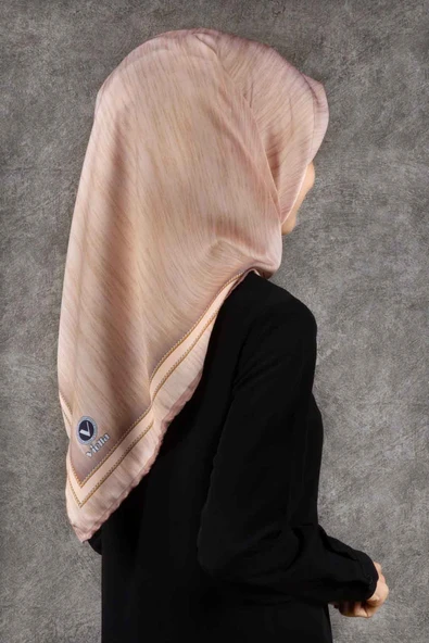 Twill Efektli Bordür Desenli Bej Renkli 90x90 Eşarp (İpek İçermez) Dikim Şekli : El Dikişi ürün görseli 1