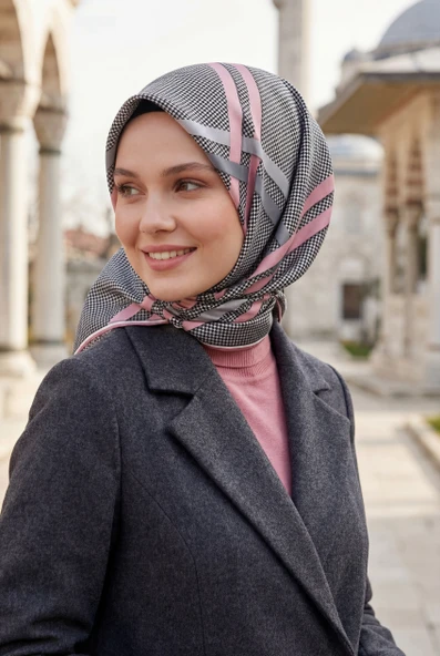 Twill Çizgili Pötikareli Çizgili Desenli Pudra - Gri Renkli 90x90 Eşarp (İpek İçermez) ürün görseli 1