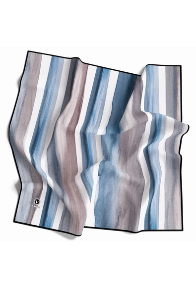 Twill Suluboya Çizgi Desenli Buz Mavisi - Gri Renkli 90x90 Eşarp (İpek İçermez) Kenar Dikiş Şekli El Dikişli ürün görseli 1