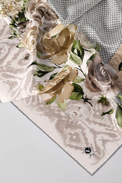 Twill Çiçek Desenli Gri Renkli 90x90 Eşarp (İpek İçermez) Kenar Dikiş Şekli El Dikişli ürün görseli 1