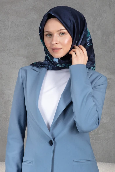 %100 Twill İpek Suluboya Çiçek Desenli Lacivert - İndigo Renkli 90x90 Eşarp Dikim Şekli : El Dikişi ürün görseli 1
