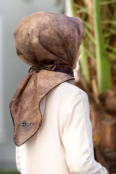 %100 Twill İpek Doku Desenli Vizon Renkli 90x90 Eşarp Dikim Şekli : El Dikişi ürün görseli 1