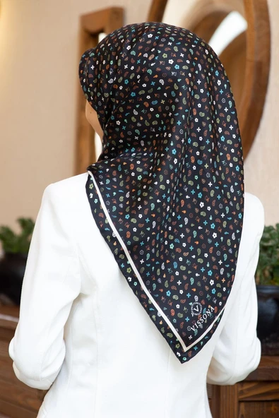 %100 Twill İpek Çıtır Desenli Siyah Renkli 90x90 Eşarp Dikim Şekli : El Dikişi ürün görseli 1