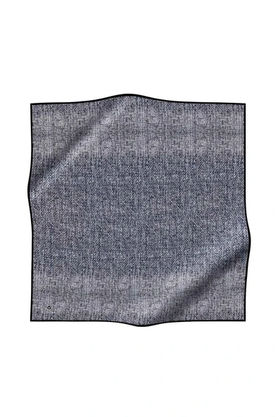 %100 Twill İpek Dokulu Desen Gri - Siyah Renkli 90x90 Eşarp Kenar Dikiş Şekli El Dikişli ürün görseli 1