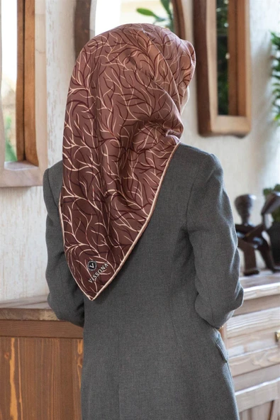 %100 Twill İpek Degrade Desenli Bakır Renkli 90x90 Eşarp Dikim Şekli : El Dikişi ürün görseli 1