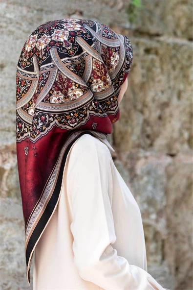 %100 Twill İpek Şal Desenli Bordo - Siyah Renkli 90x90 Eşarp Dikim Şekli : El Dikişi ürün görseli 1