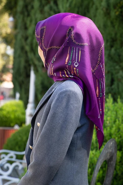 %100 Twill İpek Zincir Desenli Mürdüm Renkli 90x90 Eşarp Dikim Şekli : El Dikişi ürün görseli 1