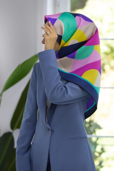 %100 Twill Renk Bloklu Çizgili Desenli Pembe - Lacivert Renkli 90x90 Eşarp Dikim Şekli: El Dikişii ürün görseli 1