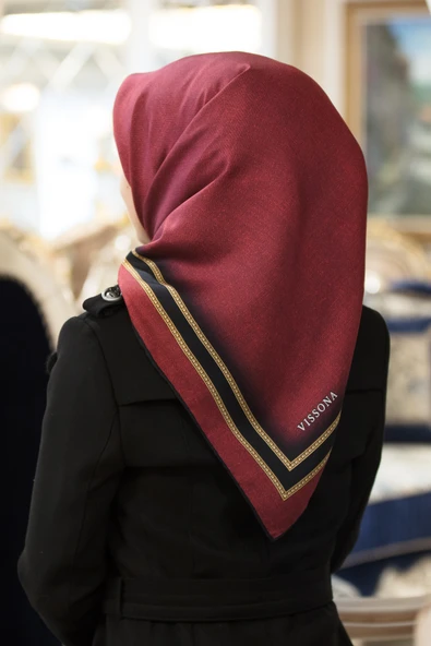 % 57 İPEK % 43 VİSKON Twill İpek Dokulu Şerit Desenli Siyah - Bordo Renkli 90x90 Eşarp Dikim Şekli : El Dikişi ürün görseli 1