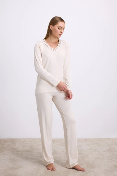Anıl Kadın Uzun Kollu Pijama Takımı Şık V Yaka ve Minimal Tasarım (11616) ürün görseli 1