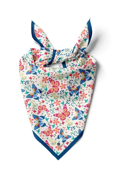 %100 İpek Kelebek Desenli Kadın Bandana ürün görseli 1