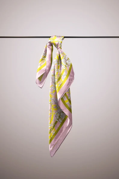 C43 KADIN DESENLİ BANDANA - Resim 3