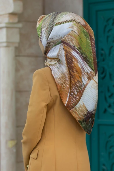 %100 Twill İpek Efektli ve Geometrik Desenli Haki - Taba Renkli 90x90 Eşarp Dikim Şekli : El Dikişi ürün görseli 1