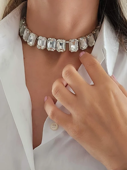 Harmonia Elmas Görünümlü Baget Kare Model Choker Kolye ürün görseli 1