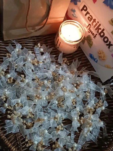 Pratikbox Mini Fiyonk /Tül 1cm'lik / Hediyelik / Süsleme / Beyaz Renk/Yarım incili,Cipso çiçeği / 35 Adet ürün görseli 1