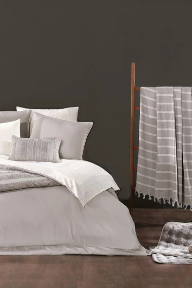 Lipa Lüks Comforter 13 Parça Çeyiz Seti Bej ürün görseli 1