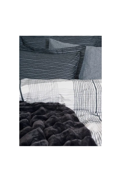 Cotton Box Çift Kişilik Trim Battaniyeli Nevresim Takımı Smooth Siyah ürün görseli 1