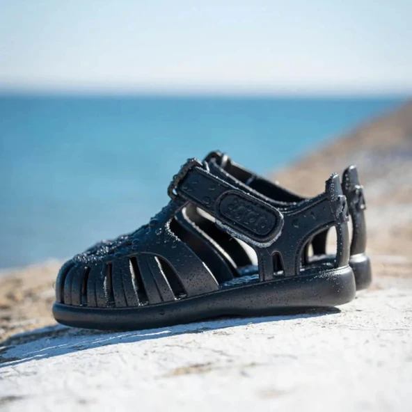 Igor S10271 Tobby Solid Çocuk Sandalet Siyah - Resim 2