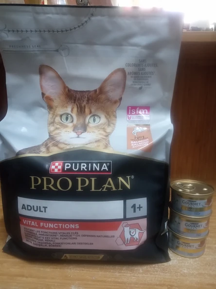 PRO PLAN VITAL FUNCTIONS SOMONLU KEDİ MAMASI 3 KG+3 ADET GOURMET GOLD KIYILMIŞ TON BALIKLI  KONSERVE 85 GRAM ürün görseli 1